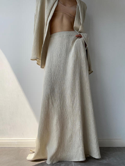 DONSEE10｜DS10SS2522-D 米黄自然肌理半裙 商品图2