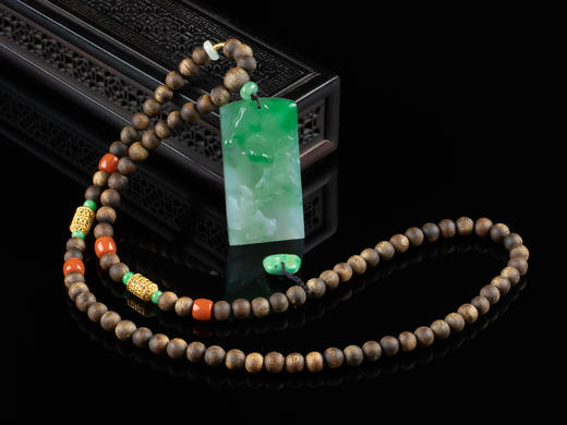 XY0143沉香+18K金南红绿松翡翠莲年有鱼挂件 商品图3