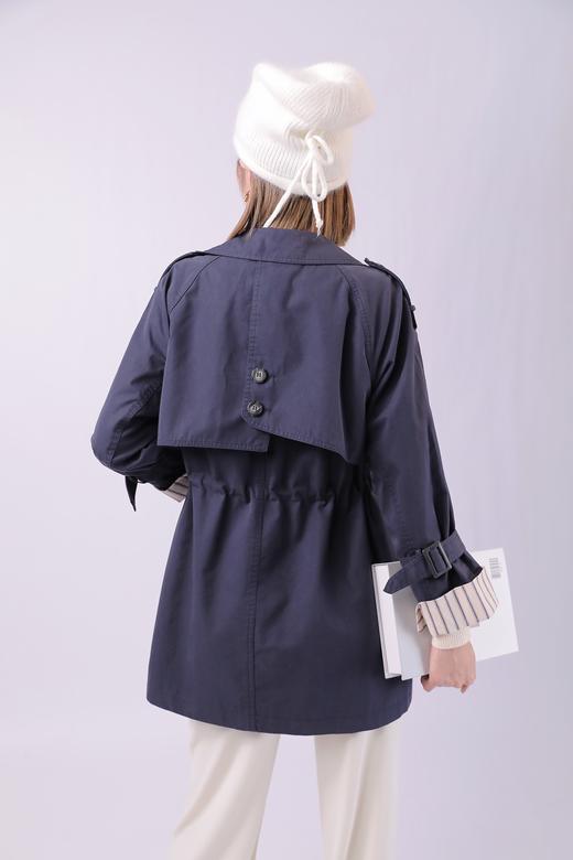 33BAQ230864袖口条纹抽绳风衣 商品图5