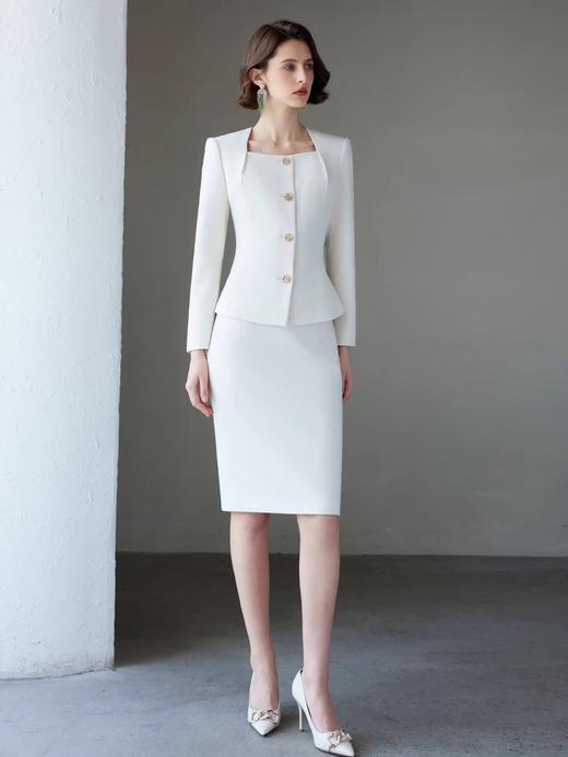 IWY/高端主持人时尚洋气职业套装御姐范长袖白色方领压褶外套商务礼服CS2083 商品图0