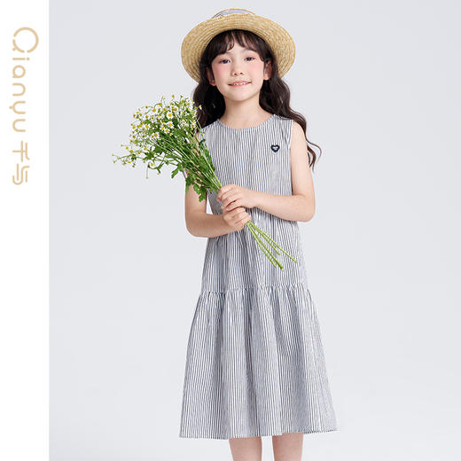 笛莎千与2025夏季新款女童休闲度假风条纹无袖长款连衣裙 商品图3