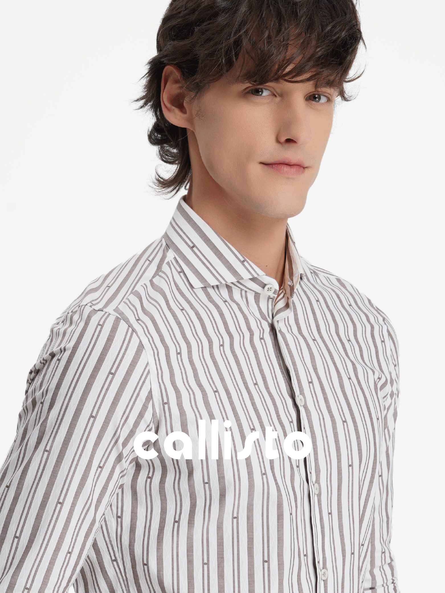  花衬衫与西装，仪式也松弛 