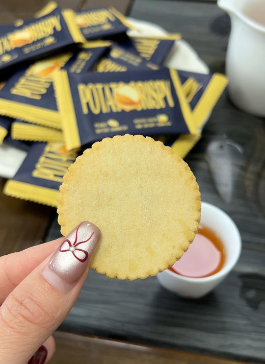 🌻【叮咚熊花生酱夹心饼干】 它！来！啦！！ 😍好吃的安佳黄油马铃薯饼 × 💜浓郁花生酱夹心饼干，没有之一！！ ✅双重酥脆，匠心工艺~ 商品图3