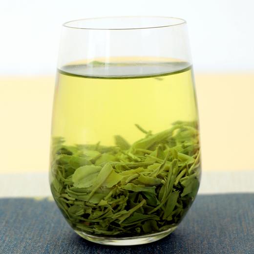 【2025春茶】鹏翔汉中绿茶一级250g袋  生态基地采摘 干茶外形卷曲墨绿紧实 商品图2