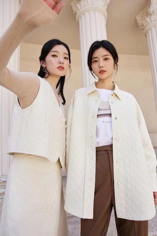 LNNNS 米白色翻领菱格纹外套 19827 商品图1