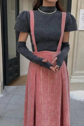 SIA SAYLOR 甜美可爱粉色丝绒吊带半裙 19723