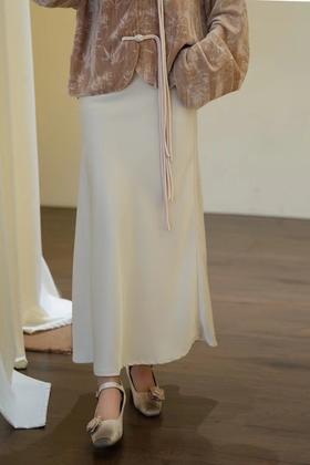 Le Malene 米白色优雅缎面高腰半裙 19651