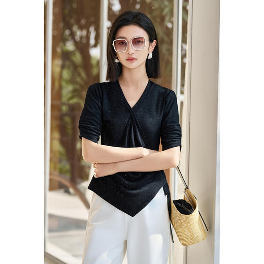 米思阳2025夏季新款设计感不规则捏褶T恤独特细闪气质显瘦小衫女5897 商品图4