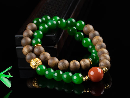 XY0113沉香南红碧玉双圈手链 商品图0
