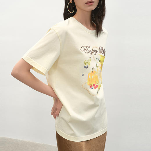NEELLY纳俪商场同款夏季新款趣味舒适T恤女字母印花减龄纯棉上衣N25041T01014 商品图2