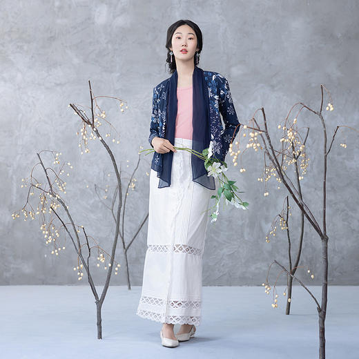 【林栖设计小店】纯棉半身裙镂空花边优雅直筒设计感2025春夏新品裙子女1952033 商品图2