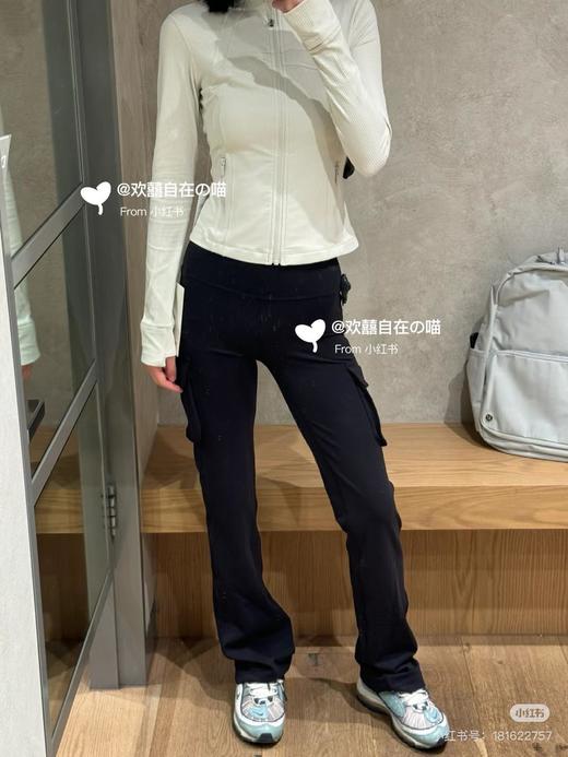 Lululemon/露露Everlux女士运动高腰工装口袋微喇裤（SS） 商品图11