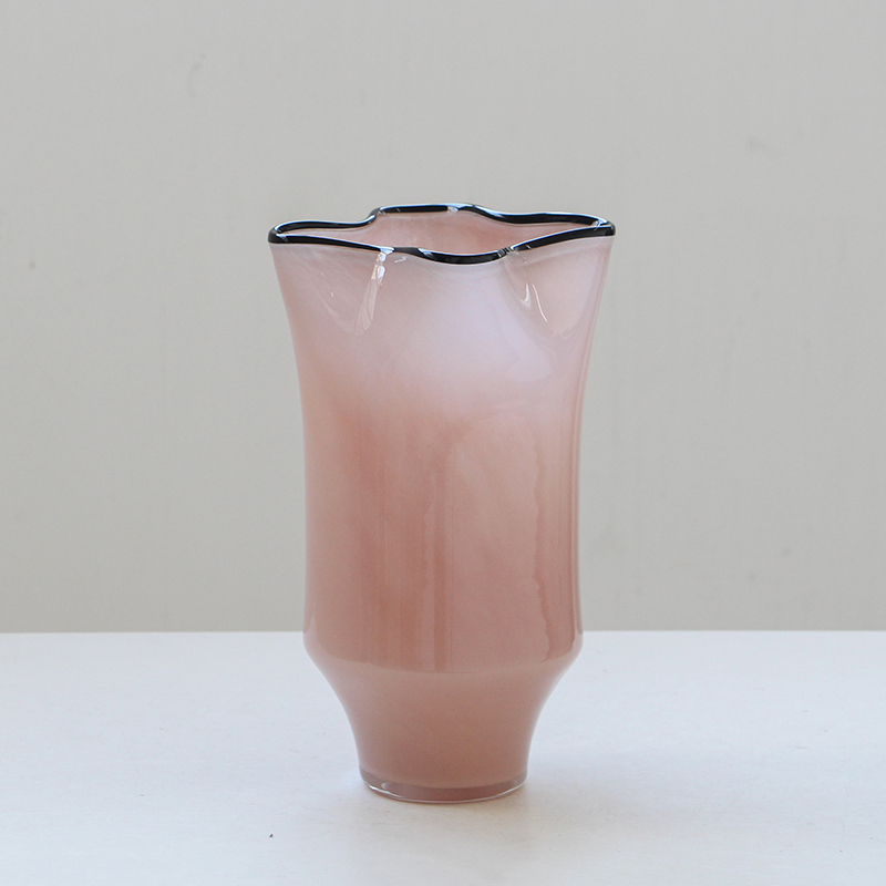 碧轩玻璃批发北欧风中黑边创意褶皱手工大口瓷粉花瓶玄关居家花瓶