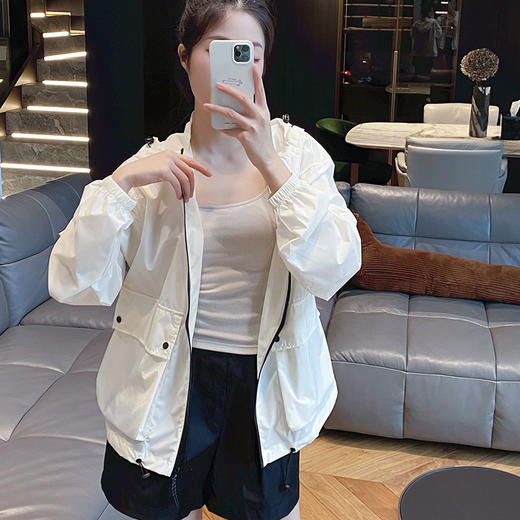 【多巴胺防晒战士】官网599！晴雨两穿原纱防晒衣 防风防水UPF50防紫外线宽松轻薄凉皮外套工装风上衣 商品图1