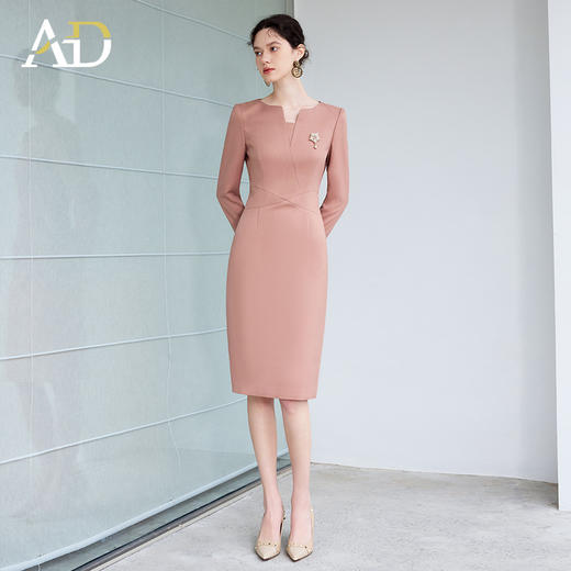AD温柔气质连衣裙高级感小V领粉色西装裙春季2025新款长袖职业装 商品图2