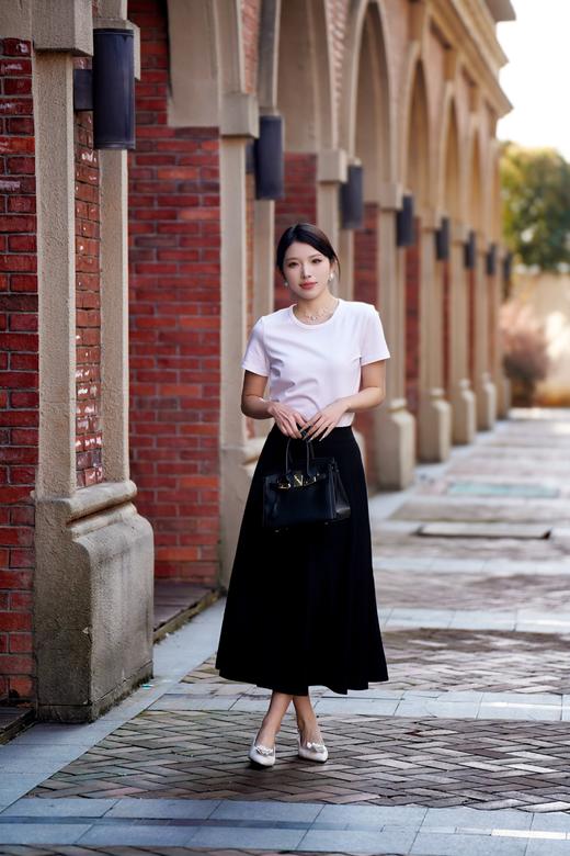 现货 臣禾	【匹马棉T恤】正肩圆领短袖上衣	JZ251050115 商品图1