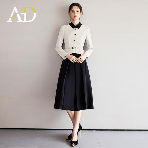 AD黑白拼色小翻领西装伞裙套裙女2025春季新款假两件职业装连衣裙 商品图1