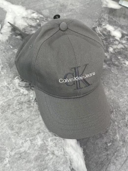 瑕疵Calvin Klein Jeans/CK 男女款可调节纯棉刺绣标遮阳鸭舌帽帽子 商品图0