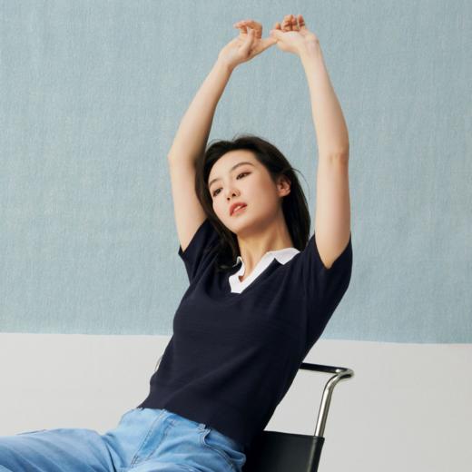 佐丹奴女装25年新款蔚蓝经典系列针织翻领上衣05355302 商品图4