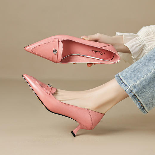 【预售5天】超软法式通勤擦色牛皮浅口单鞋气质尖头山茶花小皮鞋女YS&7205 商品图1