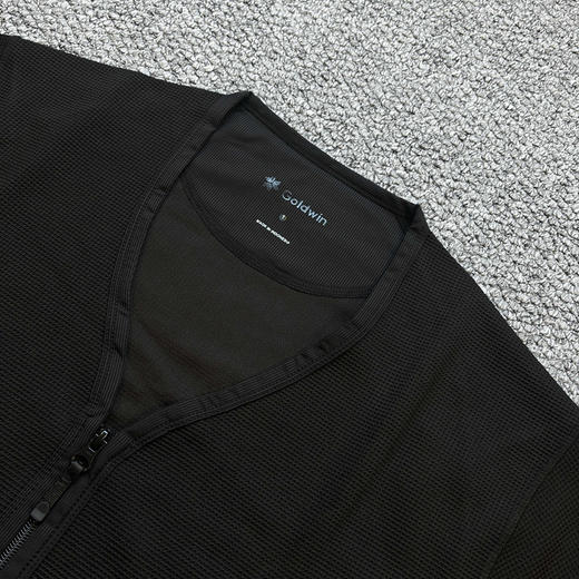 原单正品 Goldwin25春新品SOLOTEX华夫格防晒抗菌速干针织开衫外套，两色，码偏大，2到5码 商品图4