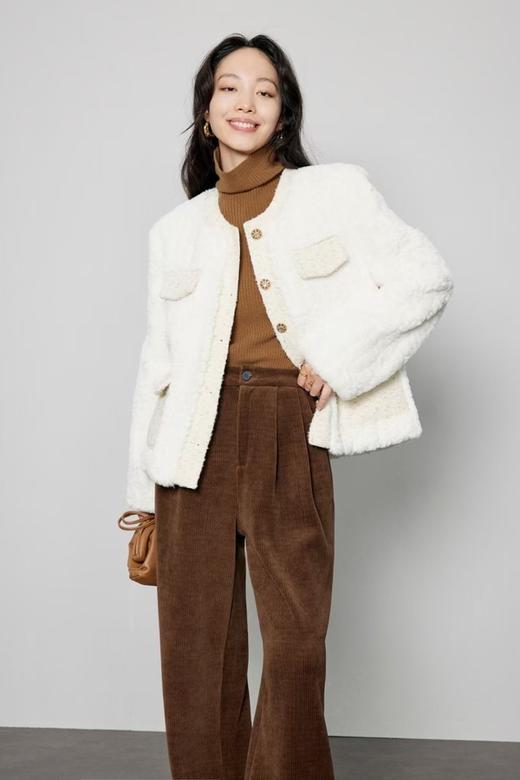 LNNNS 米白色小香风毛绒羽绒外套 19855 商品图0