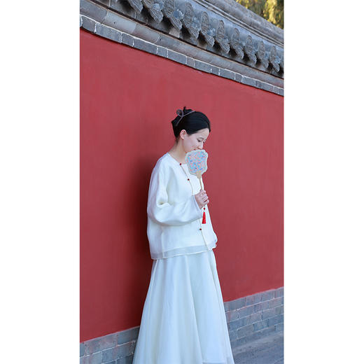 
【2026东衣作】新中式衬衣（25710112玉兔-设计师）
 商品图0