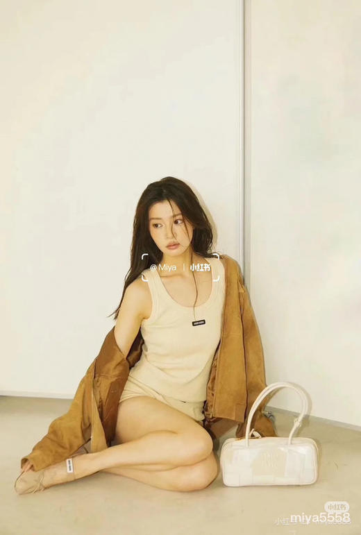 320-2 miu坑条背心 我穿L合适 商品图0