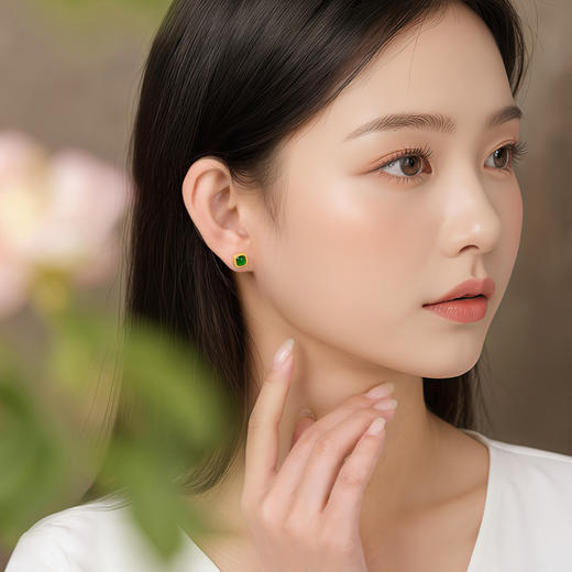 东方国色 黄金耳饰小红心耳钉 足金方块耳饰女士礼物【按克计价黄金3】MEMORA诗普琳GE228802、GE230302、GE230402 商品图1