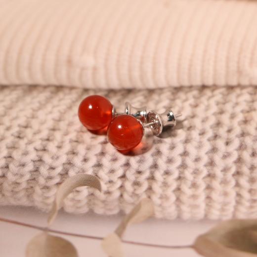 甄珠贝 李兰迪*款 纯天然红玛瑙耳钉 8mm 925银针 商品图3