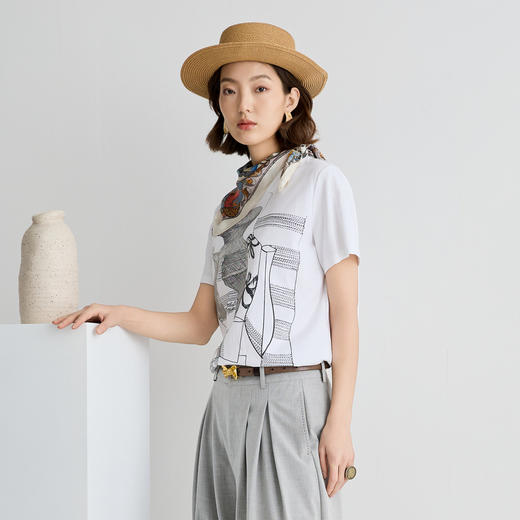 谜底T恤短袖女2025夏新品休闲日常印花宽松H型中长上衣252MT0528 商品图1