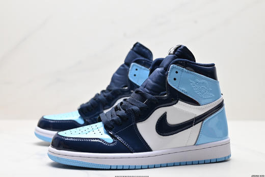 耐克乔丹Air Jordan 1 Retro High高帮经典复古休闲运动板鞋CD0461-016男女鞋 商品图3