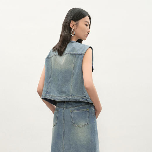 NEELLY纳俪商场同款夏新款复古百搭牛仔套装女简约叠穿马甲两件套N25041D01016 商品图1