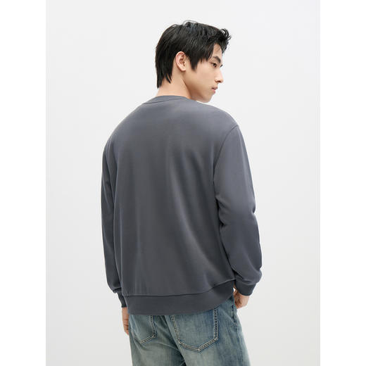 GXG男装   热卖秋季GXG简约休闲绣花宽松卫衣圆领卫衣男 商品图4