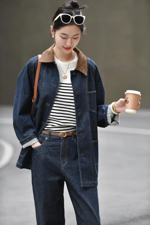 棉弹牛仔翻领外套 猎装灯芯绒拼接环保牛仔外套 意大利环保牛仔 撞色翻领 复古有腔调 复古铜扣点缀门襟 宽松廓形 包容多元身材 商品图6