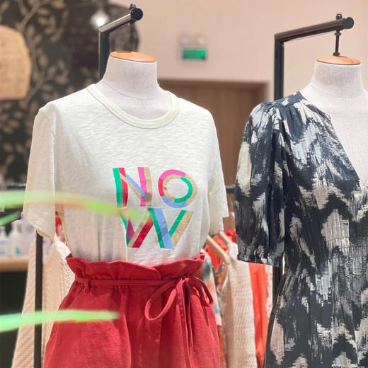 【秦岚私服同款 】TRIUUCHU  夏日呼吸感棉麻女士T恤   撞色字母印花 松弛慵懒 超美超好搭 #A4046款 商品图2