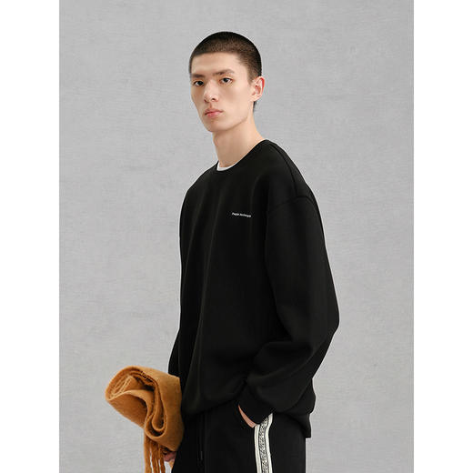 GXG男装黑色后背图案休闲通勤卫衣24冬热卖G24X314037 商品图3