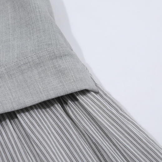 谜底连衣裙无袖女2025夏新品复古风通勤修身西装背心裙252ML0562 商品图3