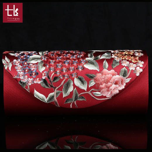 TL-0037定制牡丹小碎花苏绣礼品 手工真丝平绣手工礼品 女士手拿钱包 商品图2