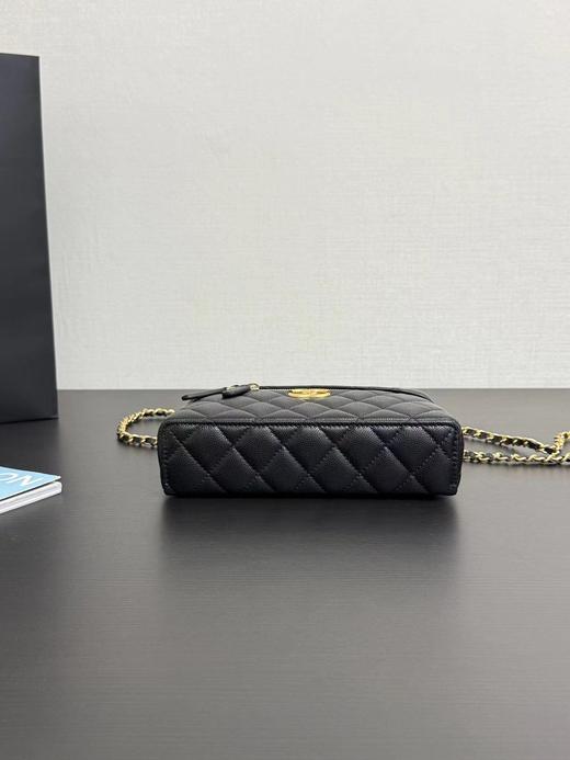 香奶奶 25P 金扣 金属拉丝徽标链条 荔枝纹牛皮 单肩斜挎手提包 女款 黑色/白色（HH） 商品图3