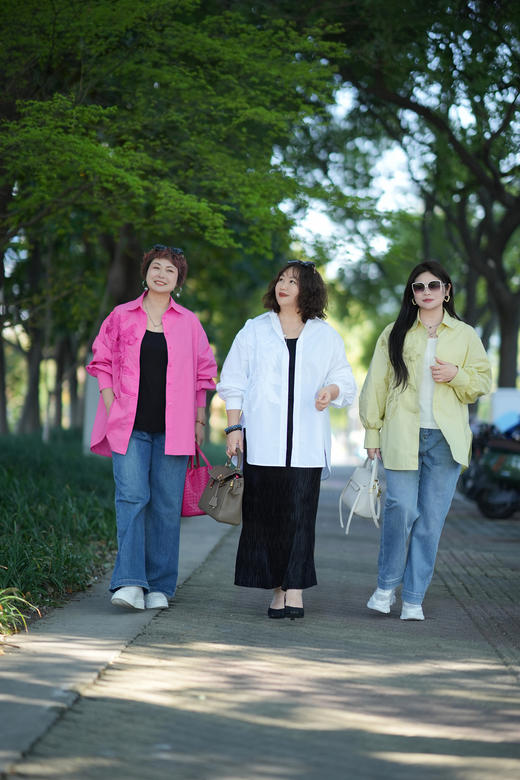 【彩虹衬衫】赠运费险💥【春季彩色衬衫 人手一件】🌸玫红、芥末黄、湖水绿、象牙白挺括版型，100%纯棉，细节做工升级，价值对标日本买手店2000元！10天内发货 商品图4