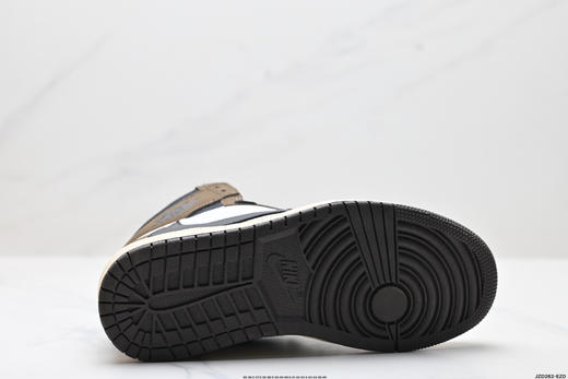 耐克乔丹Air Jordan 1 Retro High高帮经典复古休闲运动板鞋DH3227-105男女鞋 商品图8