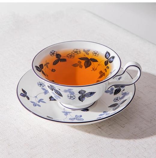 WEDGWOOD威基伍德野草莓墨蓝花茶杯碟组英式下午茶杯碟威基伍德野草莓墨蓝骨瓷花茶杯碟组 商品图0