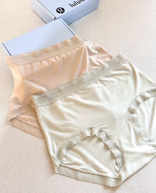 原单正品 Lululemon100支兰精莫代尔女士内裤，尺码：均码(80-145)
一盒四条 商品图6