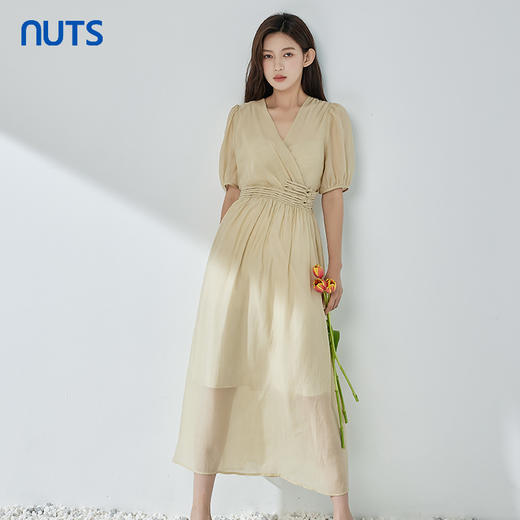 NUTS夏季新品V领纯色时尚优雅气质长款短袖连衣裙325101309 商品图1