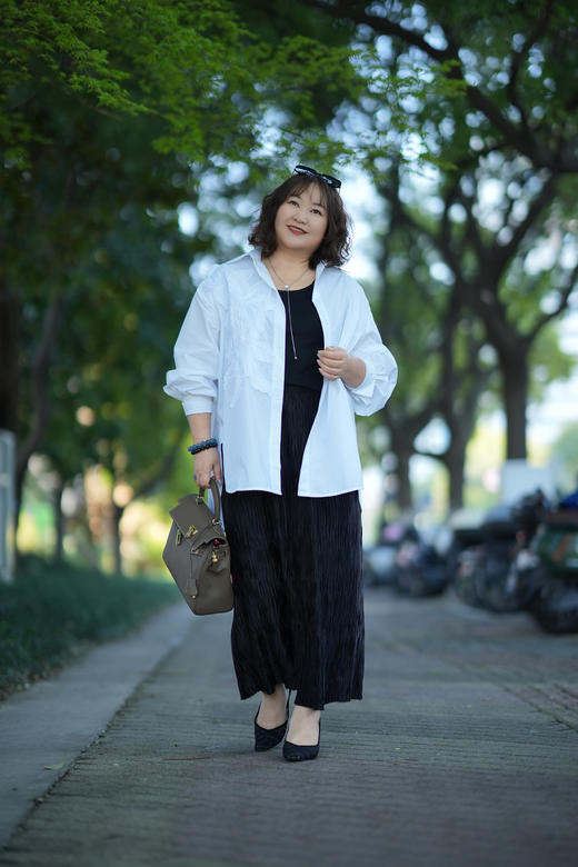 【彩虹衬衫】赠运费险💥【春季彩色衬衫 人手一件】🌸玫红、芥末黄、湖水绿、象牙白挺括版型，100%纯棉，细节做工升级，价值对标日本买手店2000元！10天内发货 商品图8