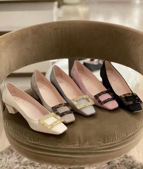 RV新款方扣高跟鞋，进口胎牛皮更显高级（JS）