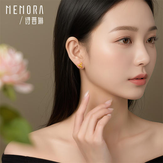 【积分抵值】高光系列黄金三花耳饰 足金耳钉简约黄金耳环女士礼物MEMORA诗普琳LE446401 商品图1