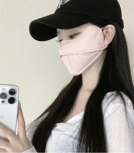 🔥【品牌直发】这跟白捡有什么区别❓紧急清仓！🥰GUNEFUU古那福冰丝雷罗娜防晒口鼻罩！吊牌💰69元/个，开团3件只要💰19.9！ 商品图3