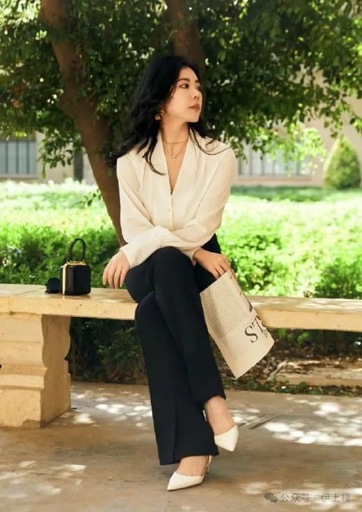 26年年初福利2~7折！白色桑蚕丝衬衫 商品图1